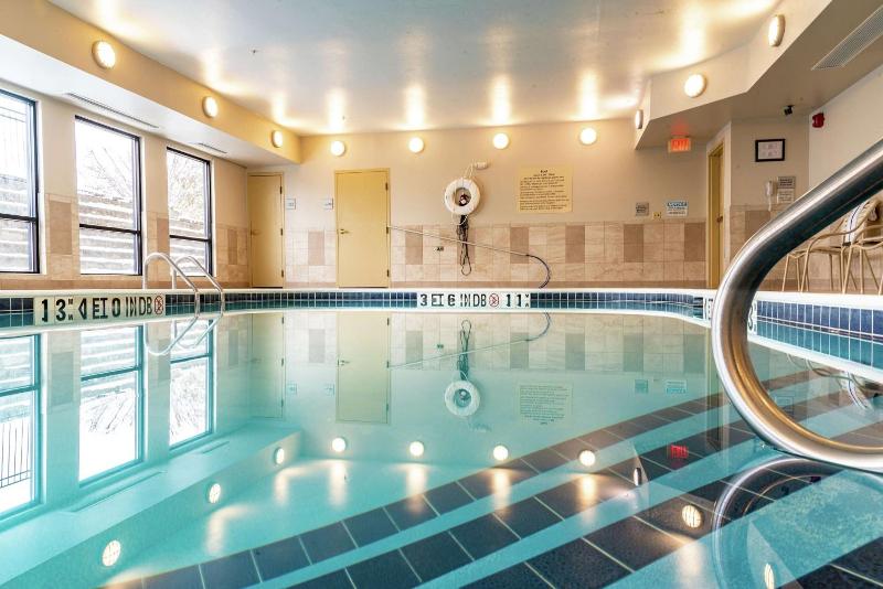 Hampton Inn St. Joseph image