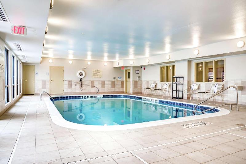 Hampton Inn St. Joseph image
