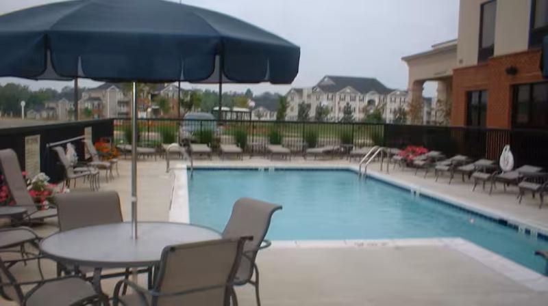 Hampton Inn Farmville image