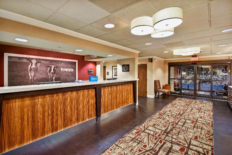 Hampton Inn Starkville image