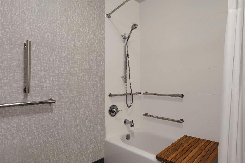 Hampton Inn Starkville image