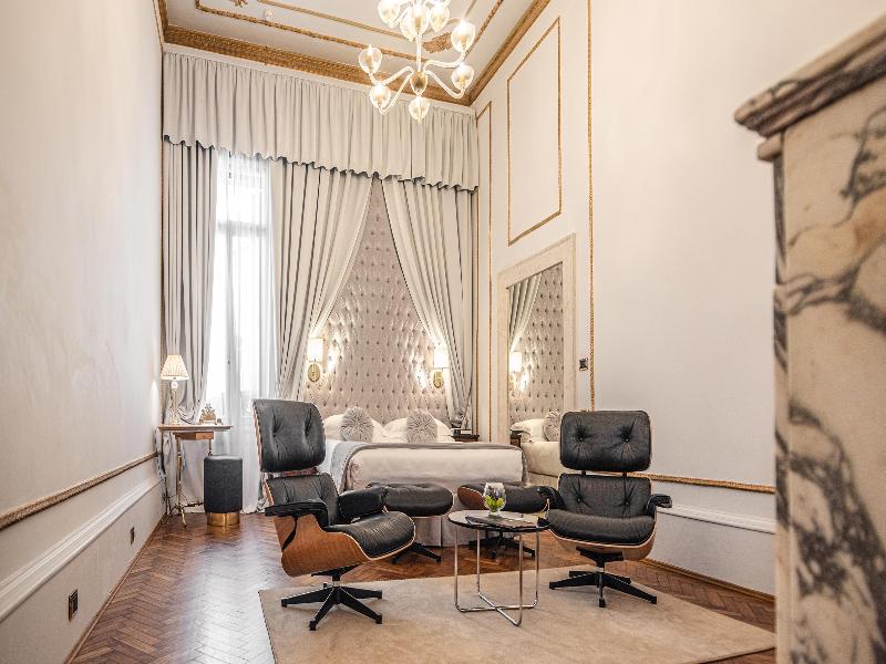 Palazzo Paruta image