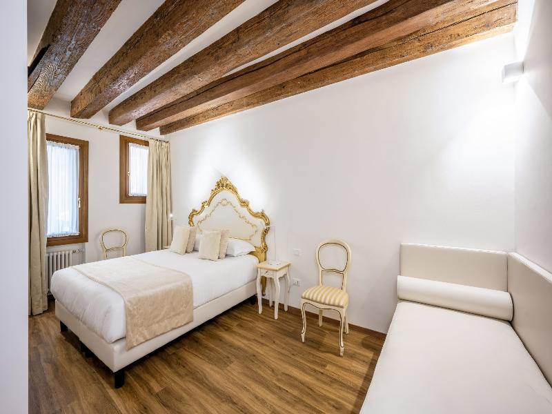 Palazzo Paruta image