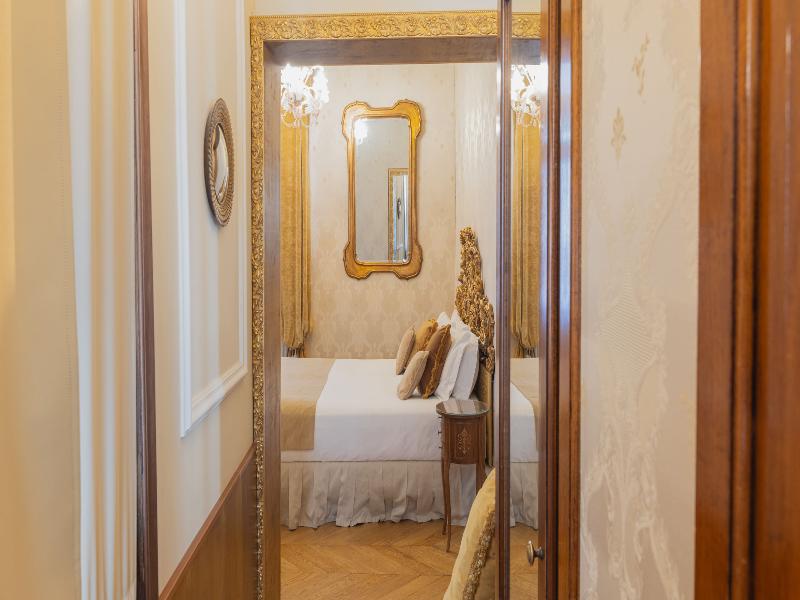 Palazzo Paruta image