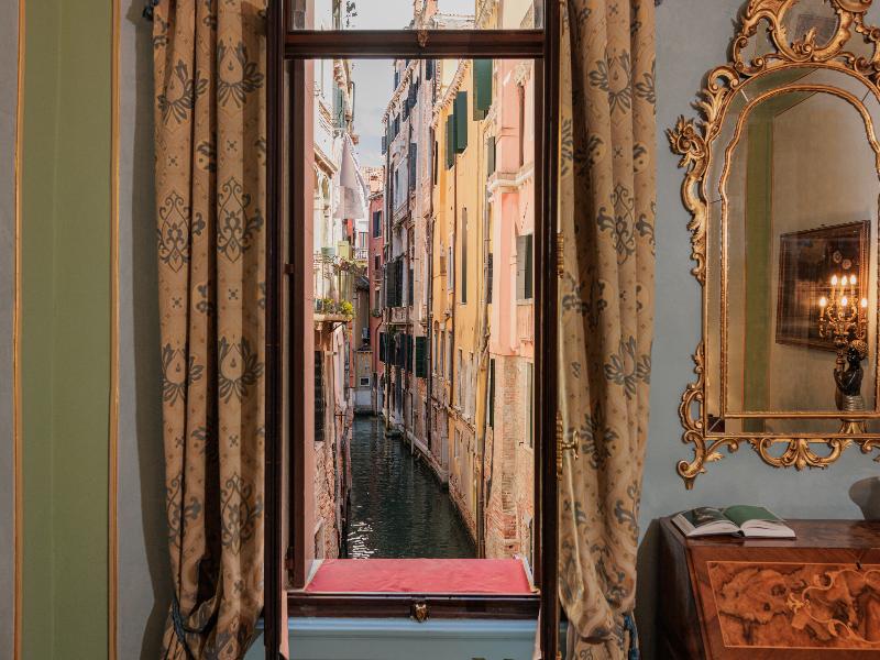Palazzo Paruta image