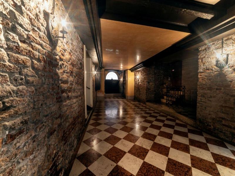 Palazzo Paruta image
