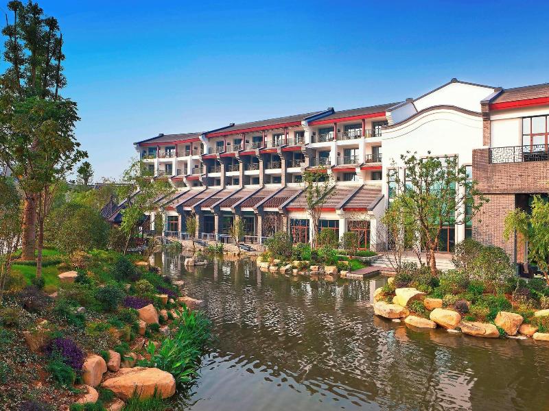 Sheraton Wetland Park Resort Hangzhou image