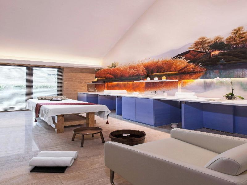 Sheraton Wetland Park Resort Hangzhou image