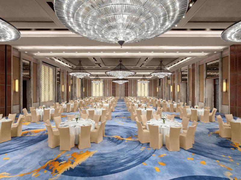 Sheraton Wetland Park Resort Hangzhou image