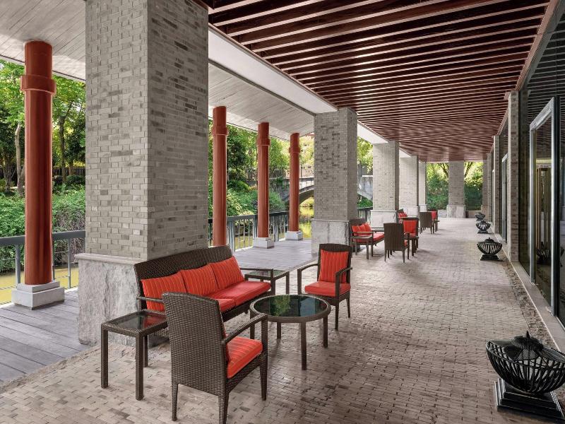 Sheraton Wetland Park Resort Hangzhou image