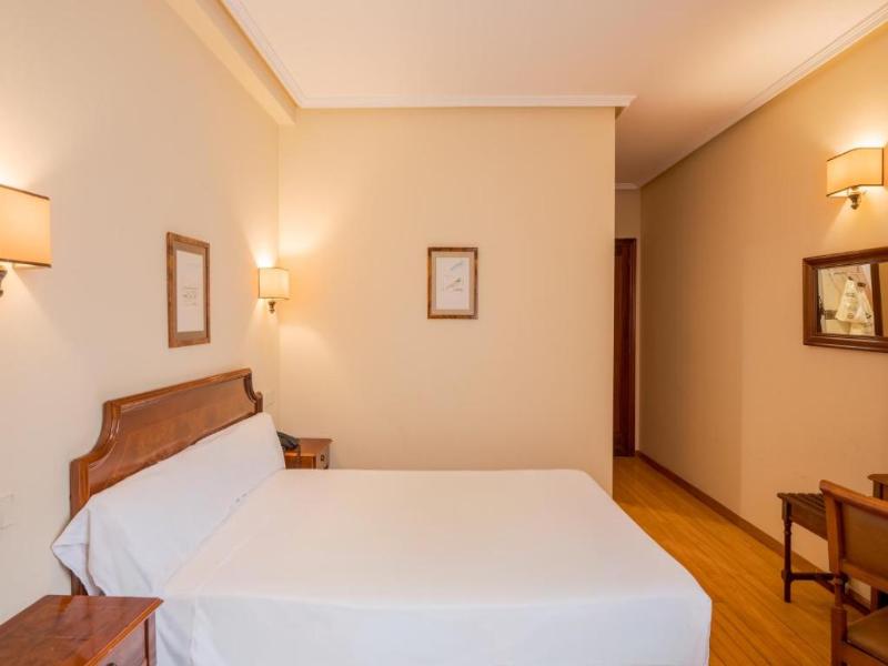 B&B Hotel Gijon Centro Begoña image