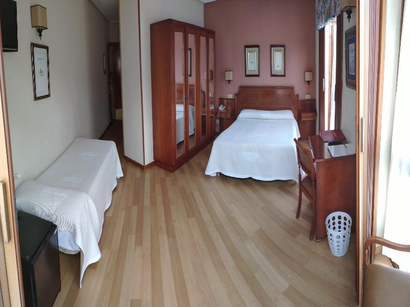 B&B Hotel Gijon Centro Begoña image