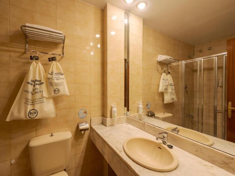 B&B Hotel Gijon Centro Begoña image