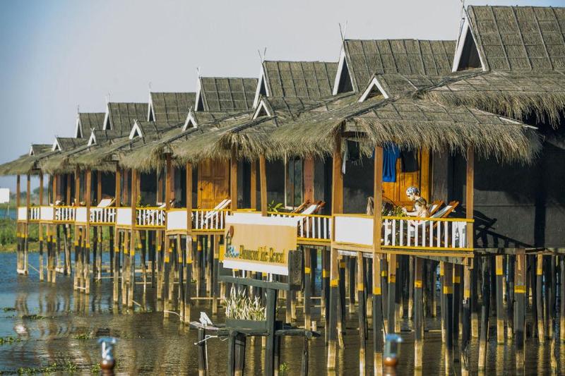 Paramount Inle Resort
