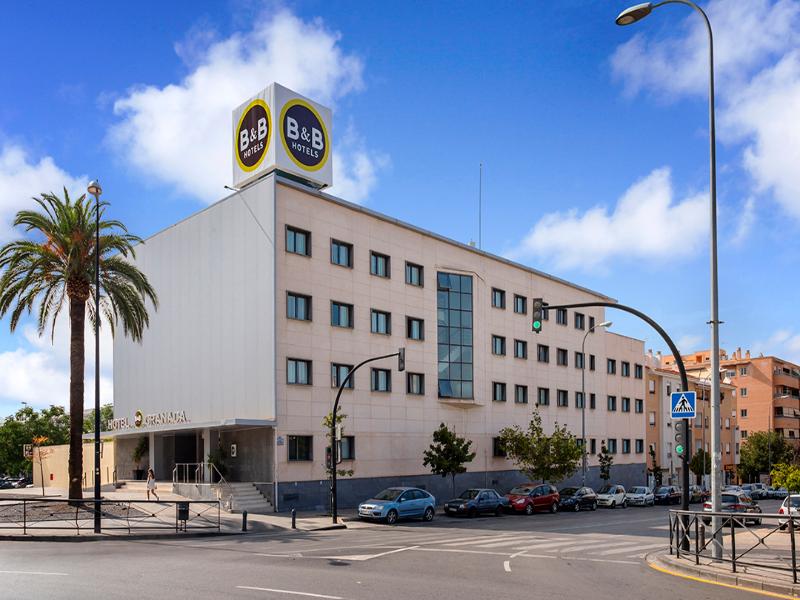 B&B Hotel Granada Estación image