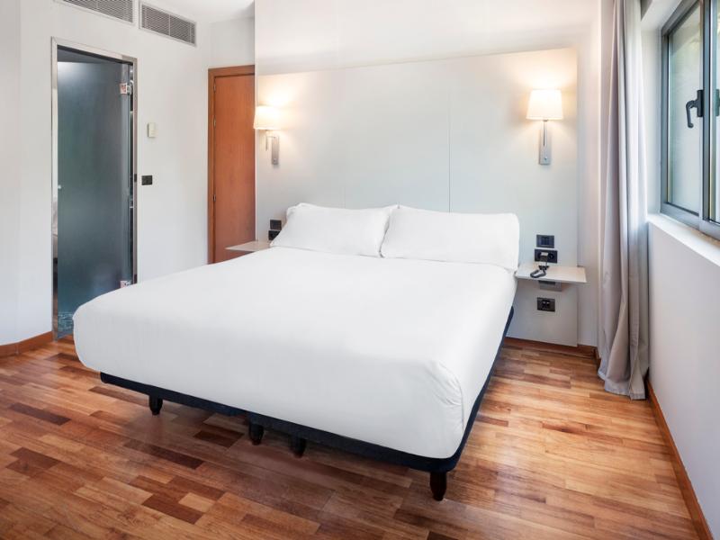 B&B Hotel Jerez image