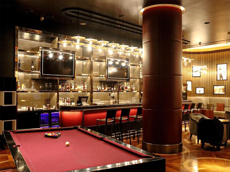 Fly Inn image