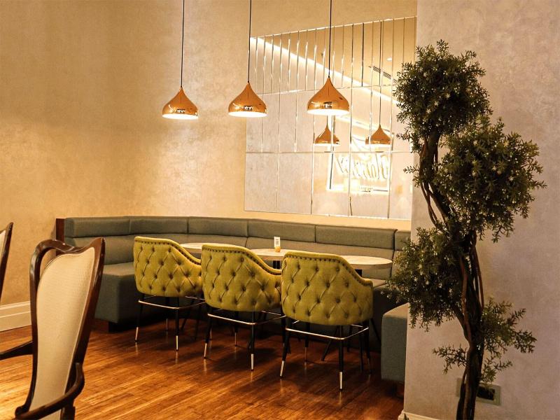 Fly Inn image