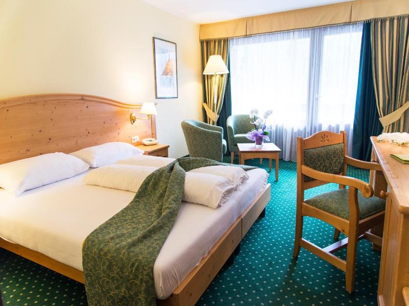 Hotel Alpenhof image