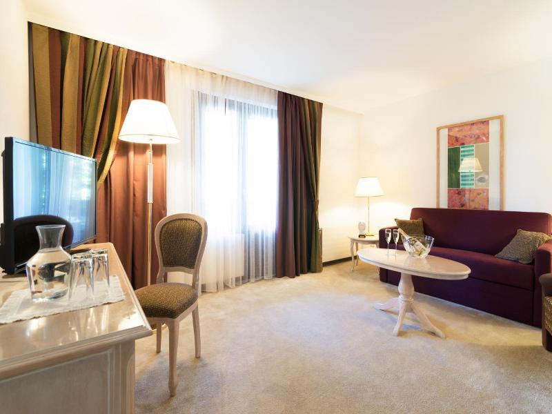 Hotel Alpenhof image