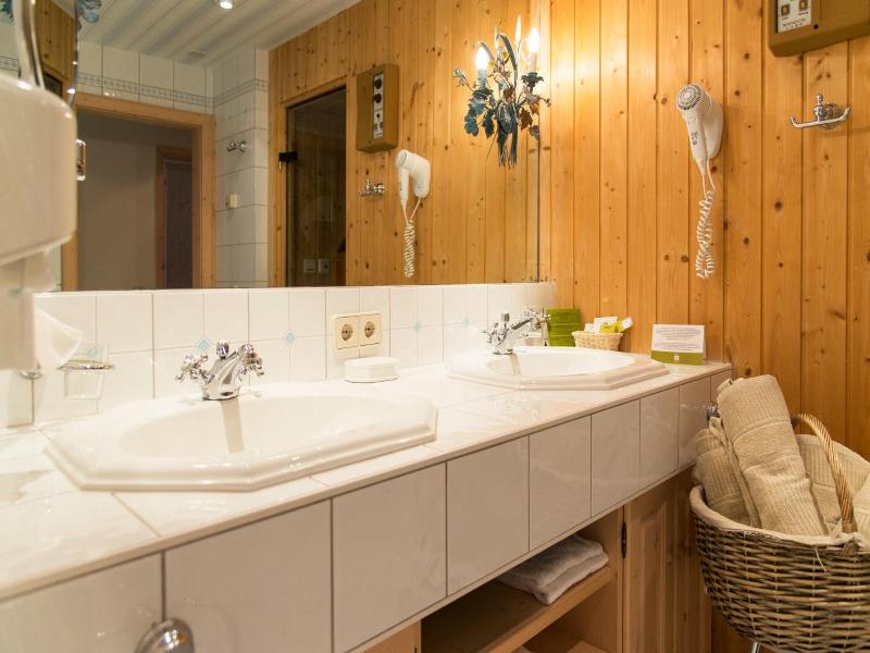 Hotel Alpenhof image