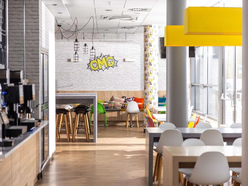 Ibis Budget Warszawa Centrum image