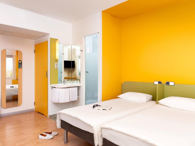Ibis Budget Warszawa Centrum image