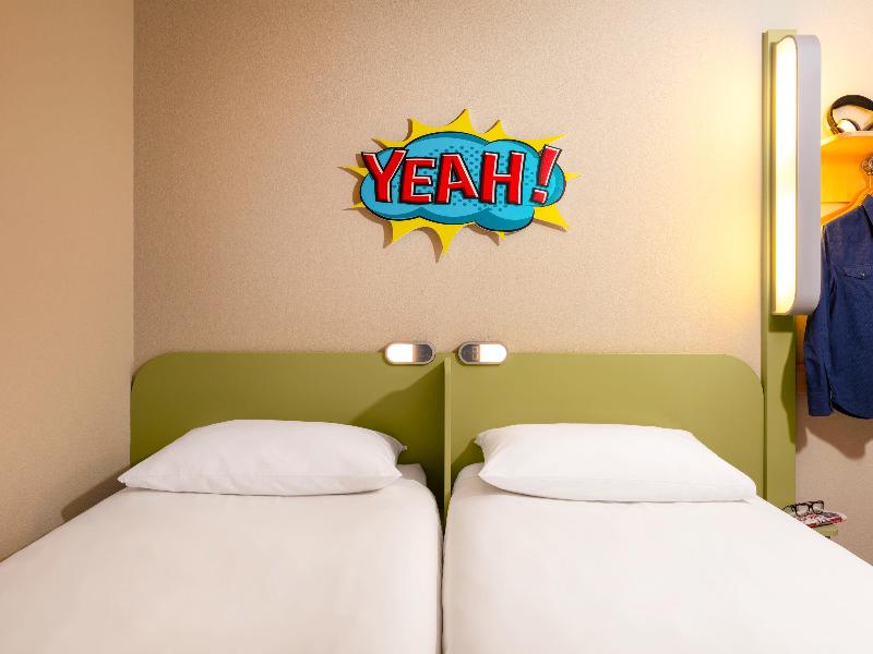 Ibis Budget Warszawa Centrum image