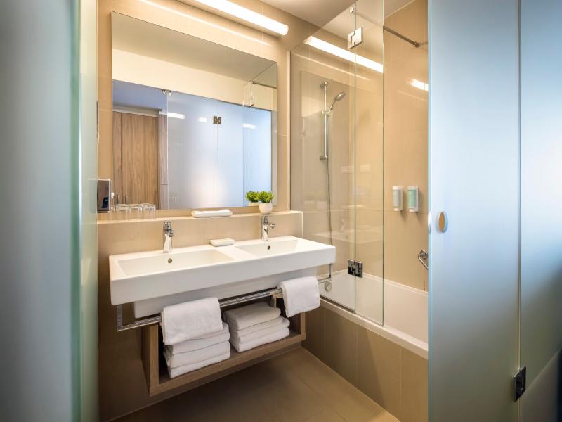 Isabella Island Resort Valamar Collection 4* image
