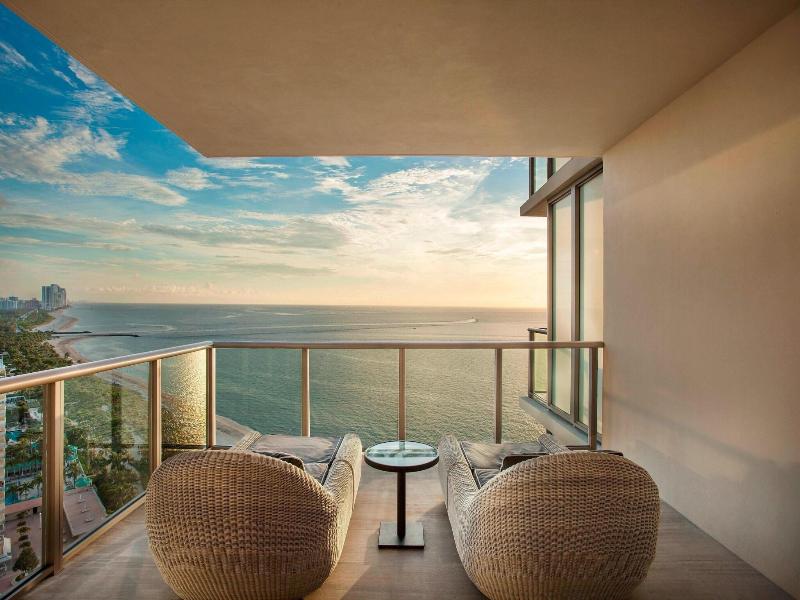 The St. Regis Bal Harbour Resort image