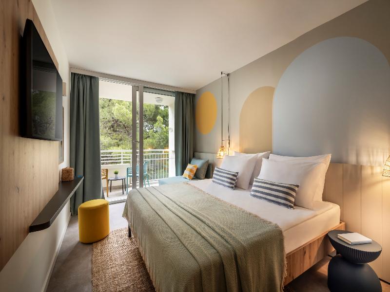 Sunny Rabac by Valamar image