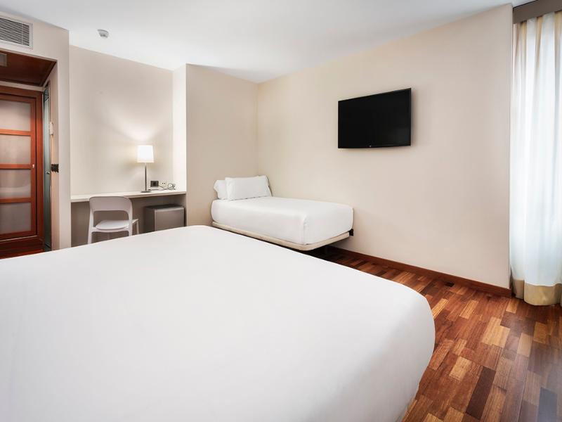 B&B HOTEL Castellón image