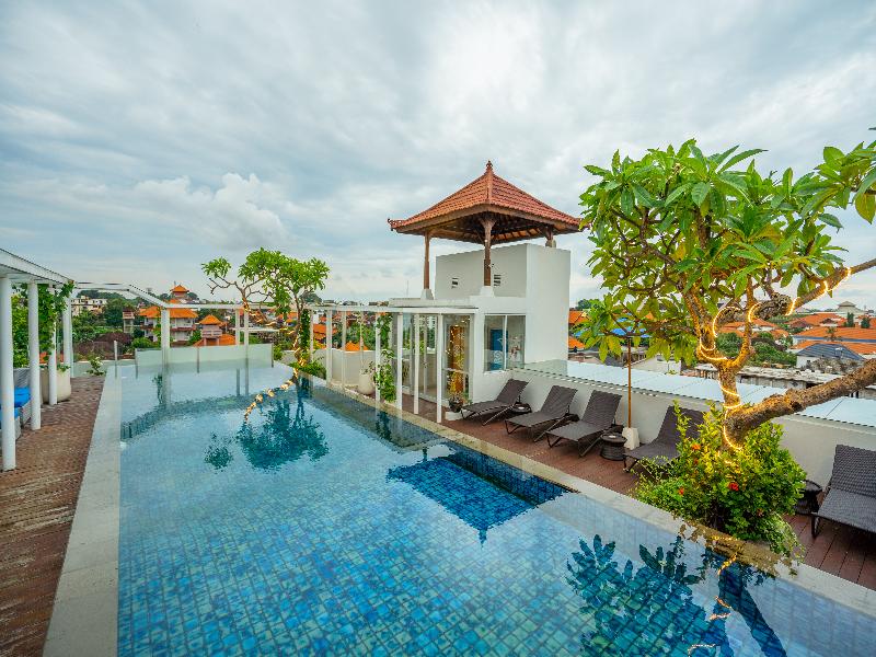 Kuta Beach Hotel image