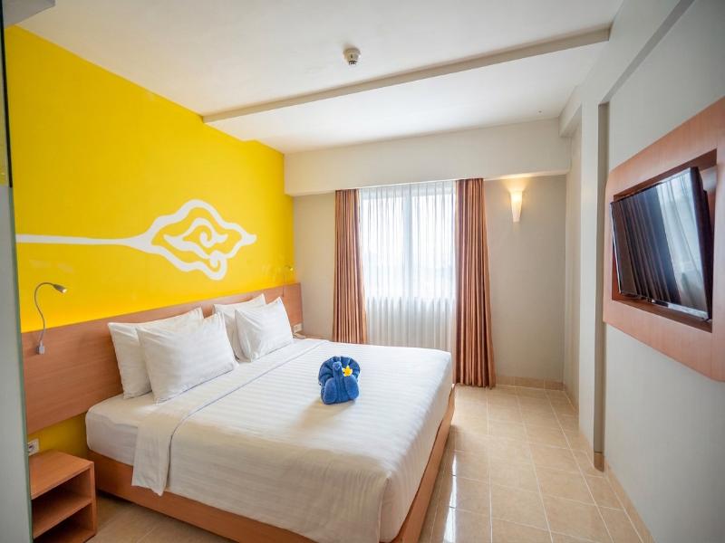 Kuta Beach Hotel image