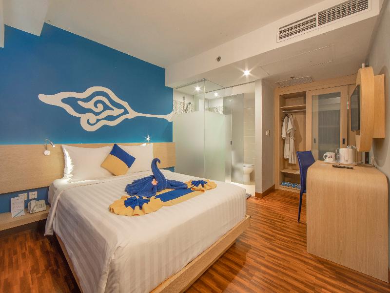 Kuta Beach Hotel image