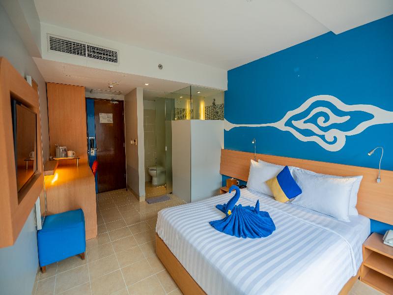 Kuta Beach Hotel image