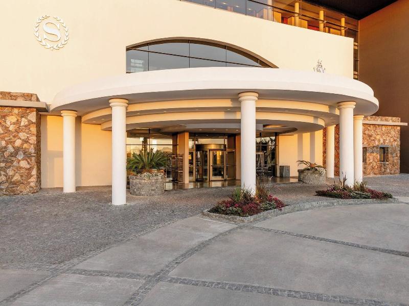 Sheraton Colonia Golf & Spa Resort image