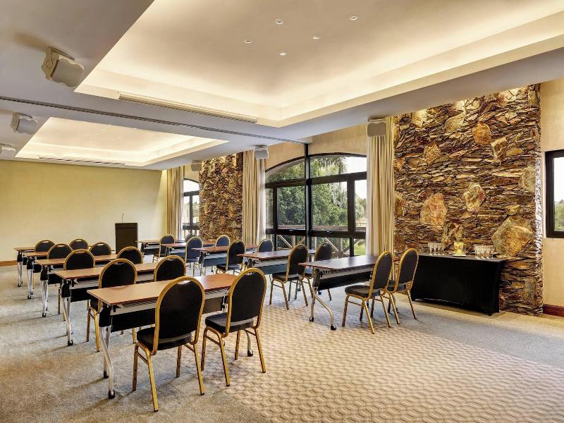 Sheraton Colonia Golf & Spa Resort image