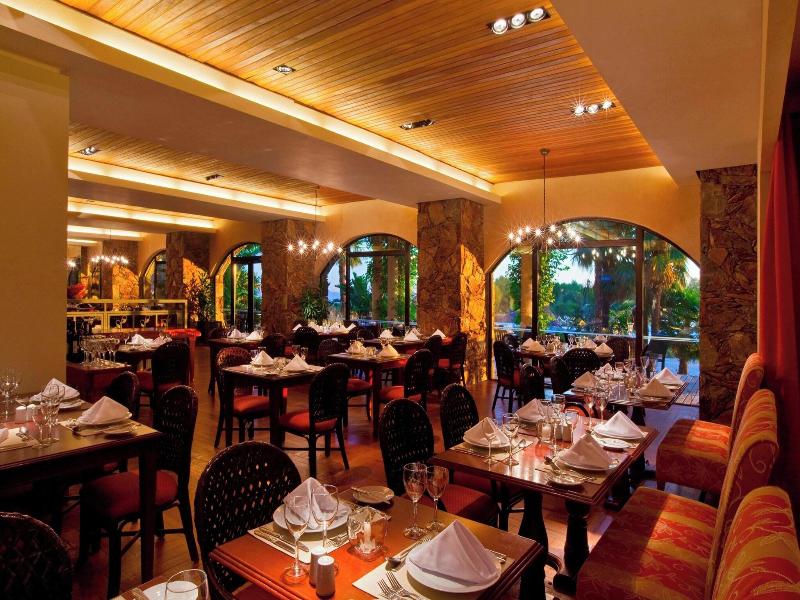 Sheraton Colonia Golf & Spa Resort image
