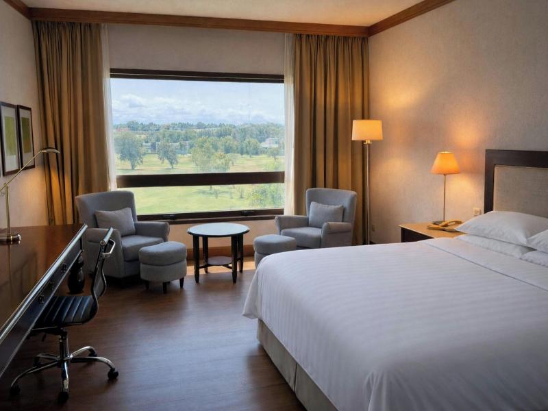 Sheraton Colonia Golf & Spa Resort image