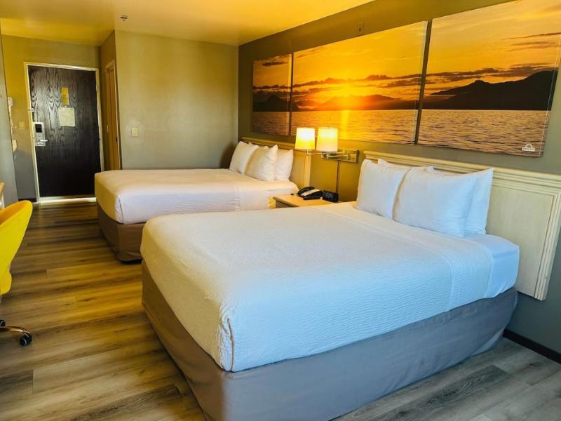 Days Inn by Wyndham Seatac Airport image