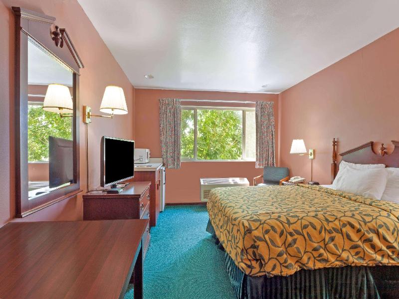 Days Inn by Wyndham Seatac Airport image