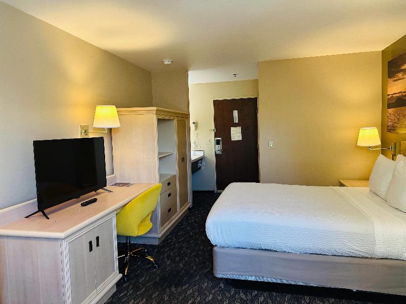 Days Inn by Wyndham Seatac Airport image