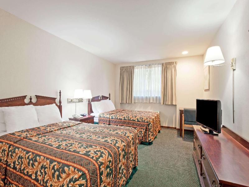 Days Inn by Wyndham Seatac Airport image