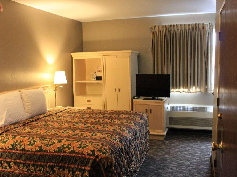 Days Inn by Wyndham Seatac Airport image
