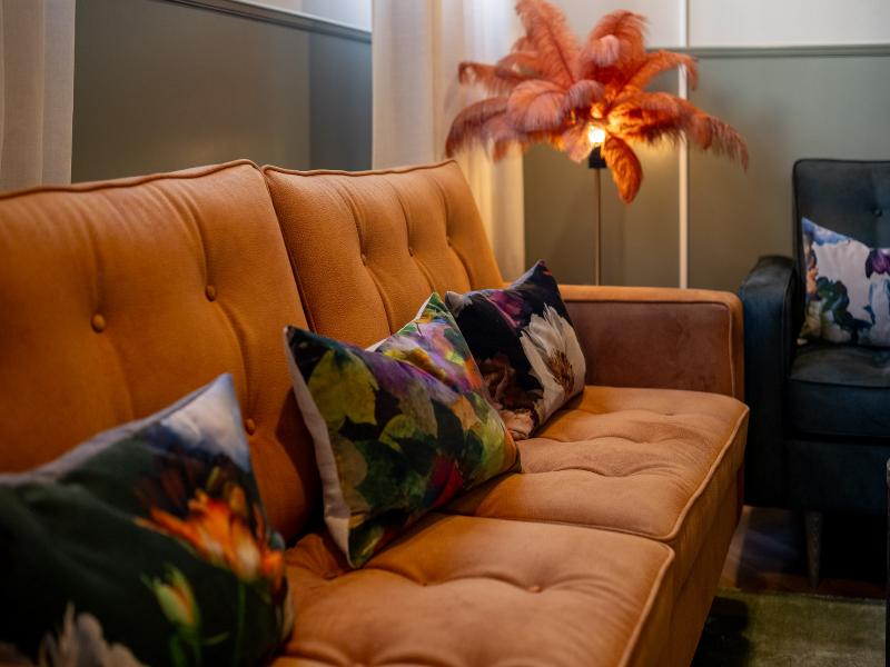 Corner Hotel image