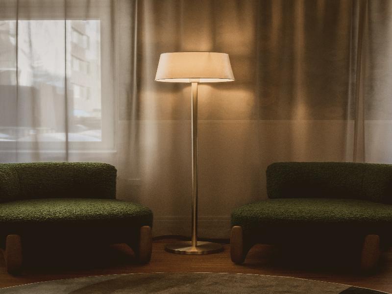Corner Hotel image