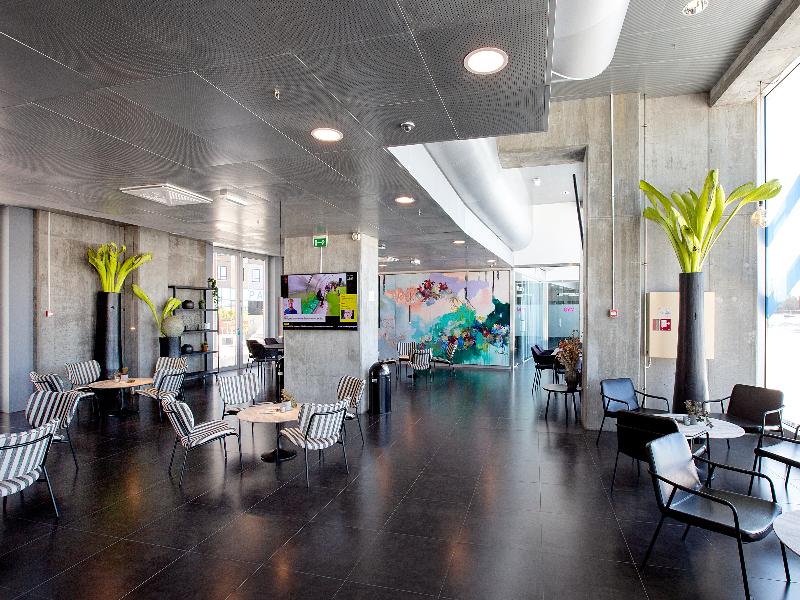 Cabinn Metro image