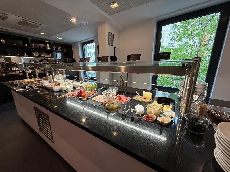 Park Inn by Radisson Luxembourg City image