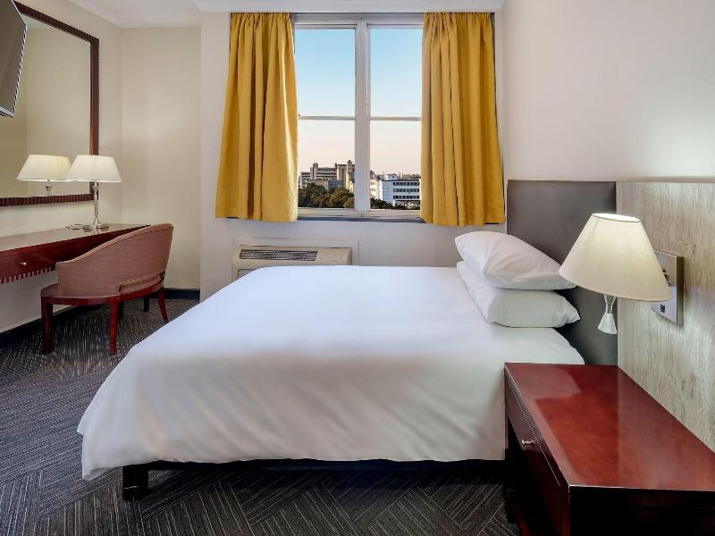 Protea Hotel Lusaka Cairo Road image